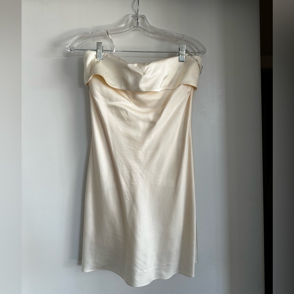 Chic Strapless Cream Dress - Picture 1 of 3
